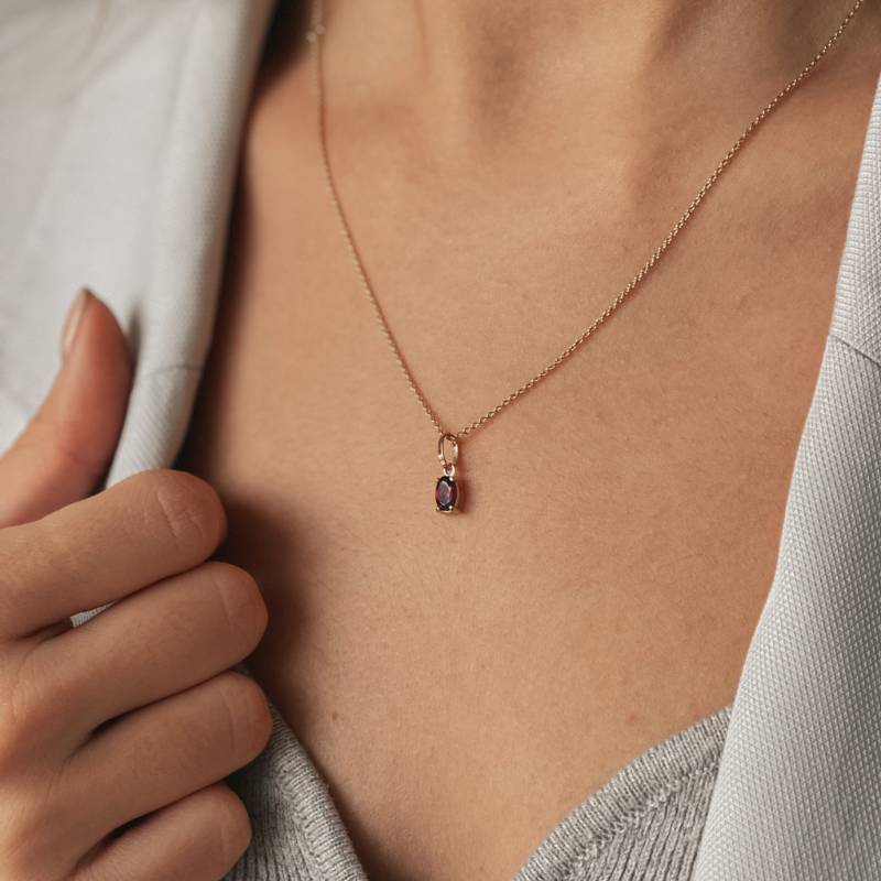 Red Sparkle gold pendant - Rhodolite